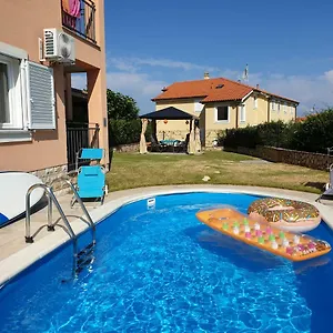 Mit Pool&garten In Soline, Insel Krk Apartment